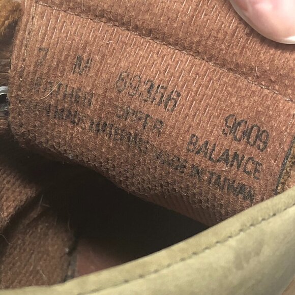 TIMBERLAND Boots Women's Size 7 US Brown Vintage Laces Booties Work Hiking Shoes - Picture 6 of 10